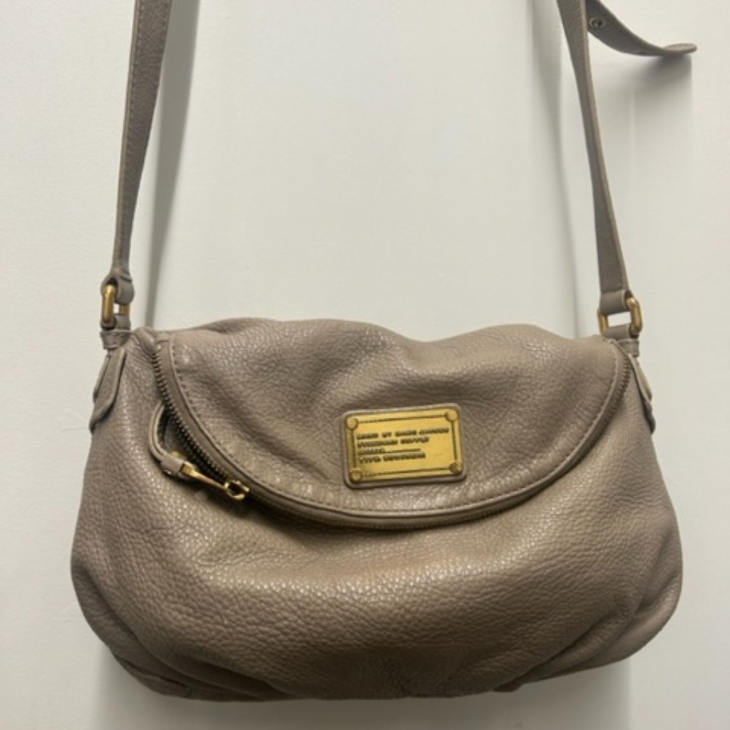 Marc Jacobs - Natasha Full Sized Crossbody Leather